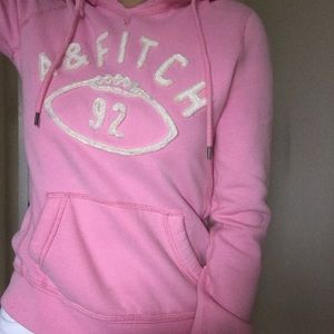 Abercrombie & Fitch pullover hoodie!!